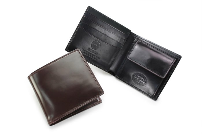 ガンゾのシェルコードバン二つ折り財布