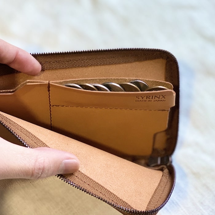 SYRINX『HITOE L-ZIP L』レビュー。薄い長財布は半年待ちでも購入すべき？