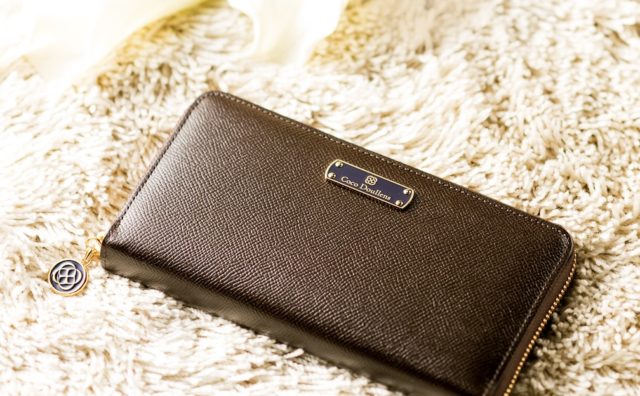 革製メンズ長財布のおすすめブランド21選。人気の日本製・がま口を紹介