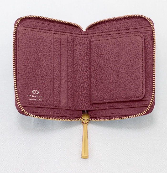 nagataniのレディース二つ折り財布の内装