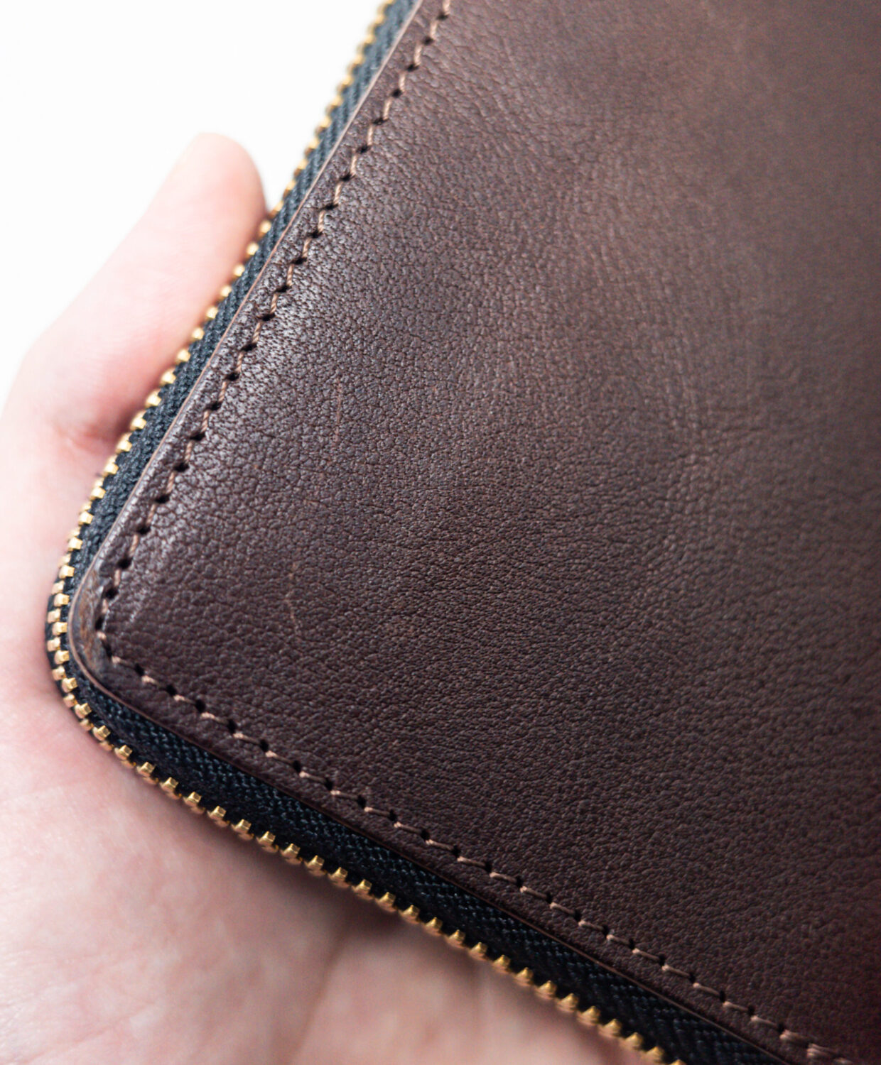JAPAN FACTORY（ジャパンファクトリー）栃木レザー 小さい長財布「TIDY2.0」L字ファスナー 長財布の傷