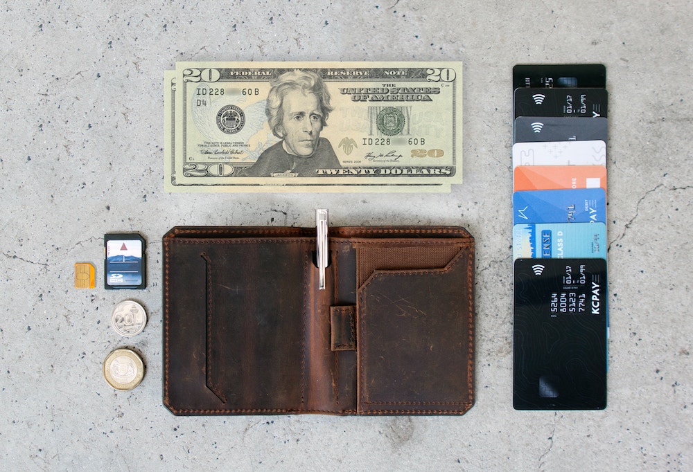 旅行用の財布は収納力のある財布を選ぶ